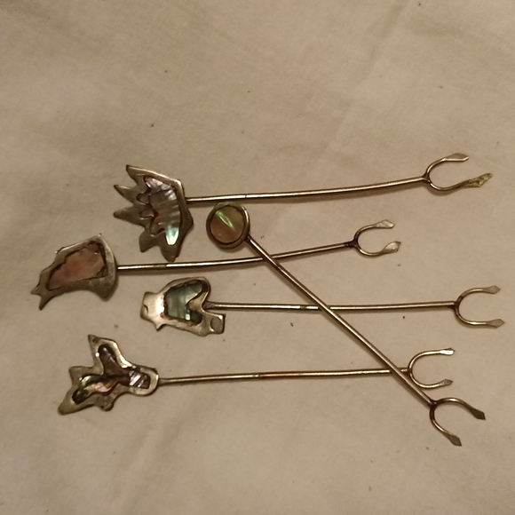 5 vintage 935 Sterling but I still remain abalone cocktail/ hors d'oeuvres pics - Picture 1 of 7